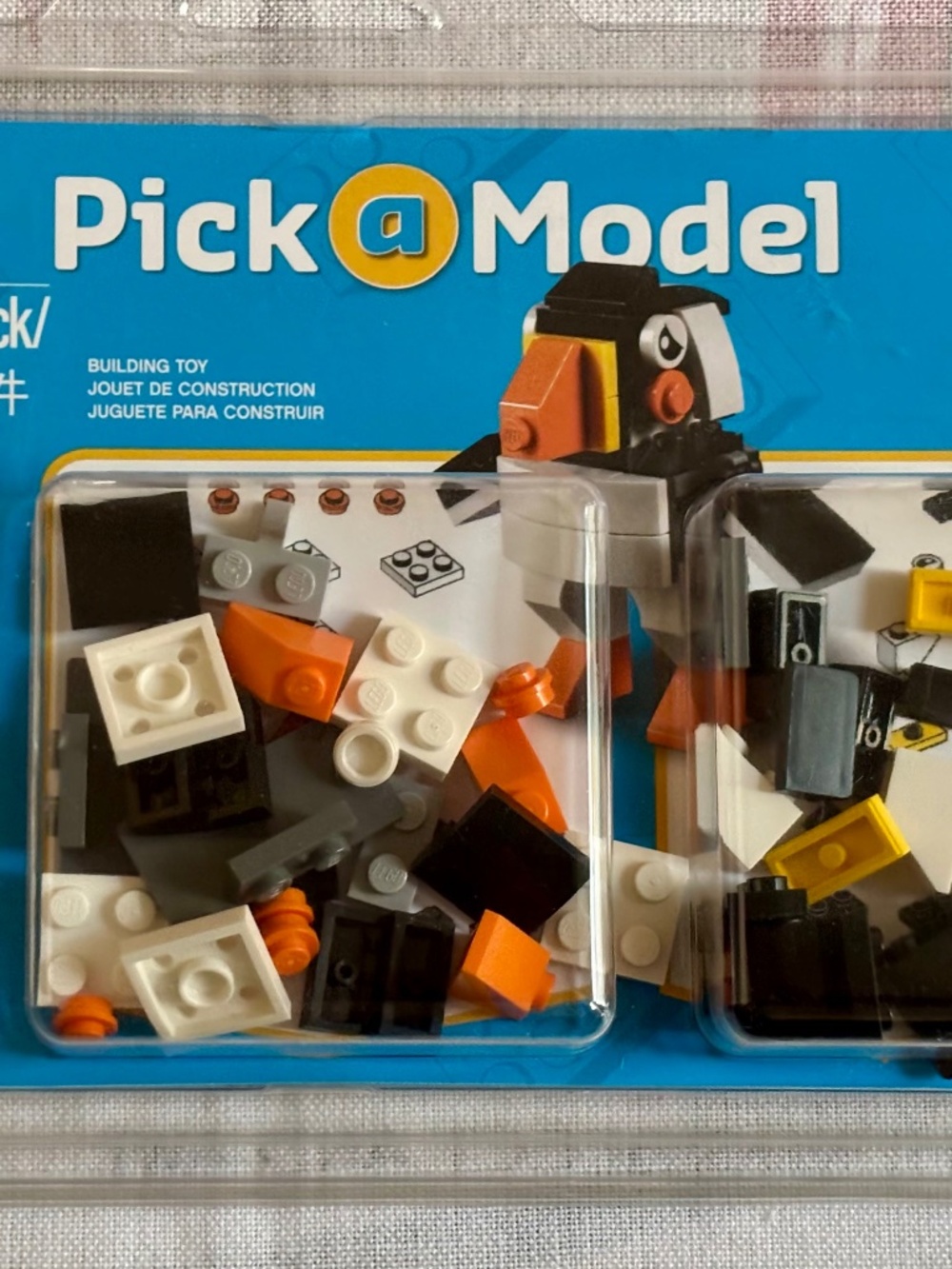 RARE: LEGO Brand Store "Pick-a-Model - Puffin blister pack" 3850031 UNOPENED